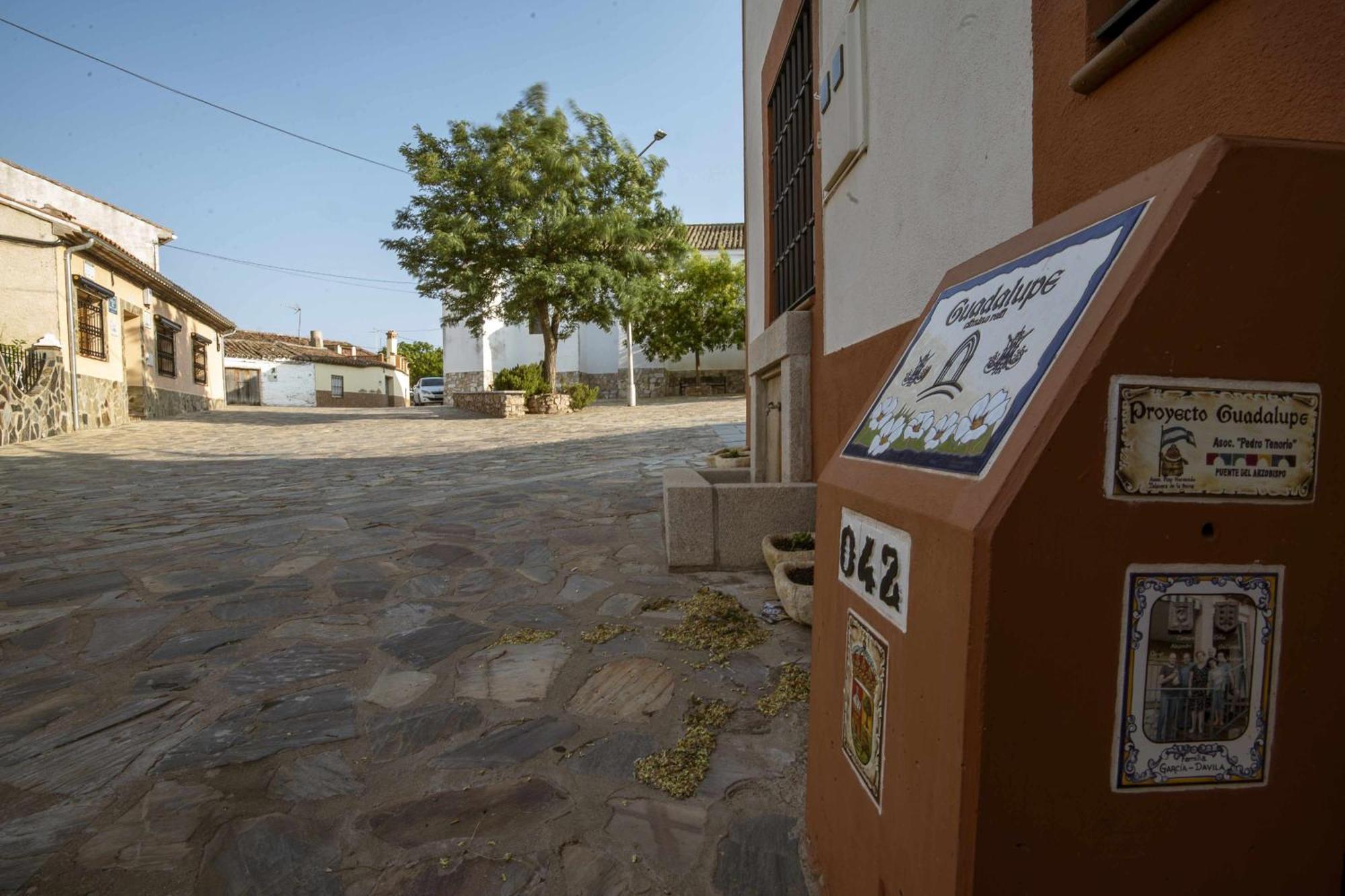 Casa Rural La Posada Del 42 Carrascalejo Exterior foto